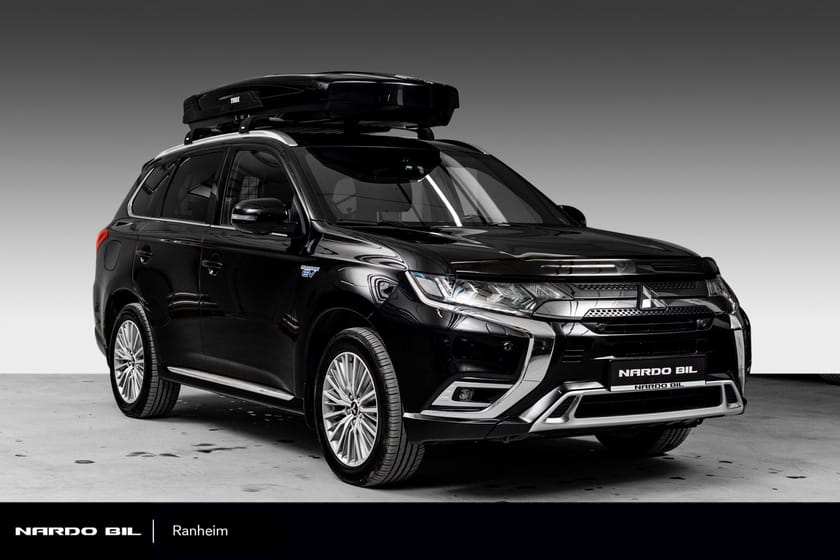 Bilde 1 av Mitsubishi Outlander PHEV Instyle+/Krok/Rattvarme/LED/Rockford lydanlegg