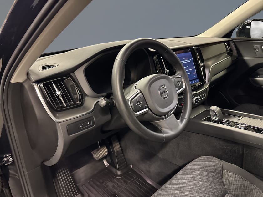 Bild 5 av Volvo XC60 T6 AWD Core Special Edition//Kamera//Glastak//