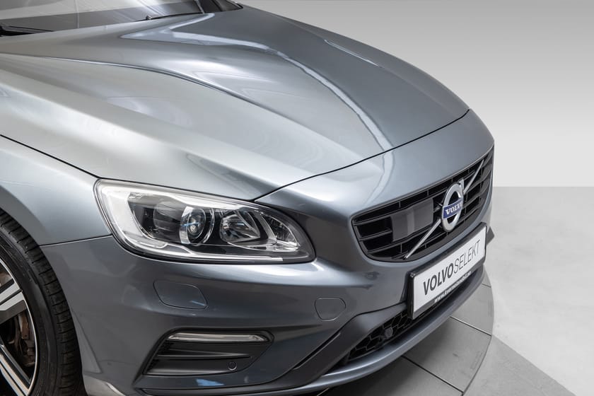 Bilde 2 av Volvo V60 D6 AWD TWIN ENGINE R-DESIGN Soltak/Varmeratt/Ryggekam