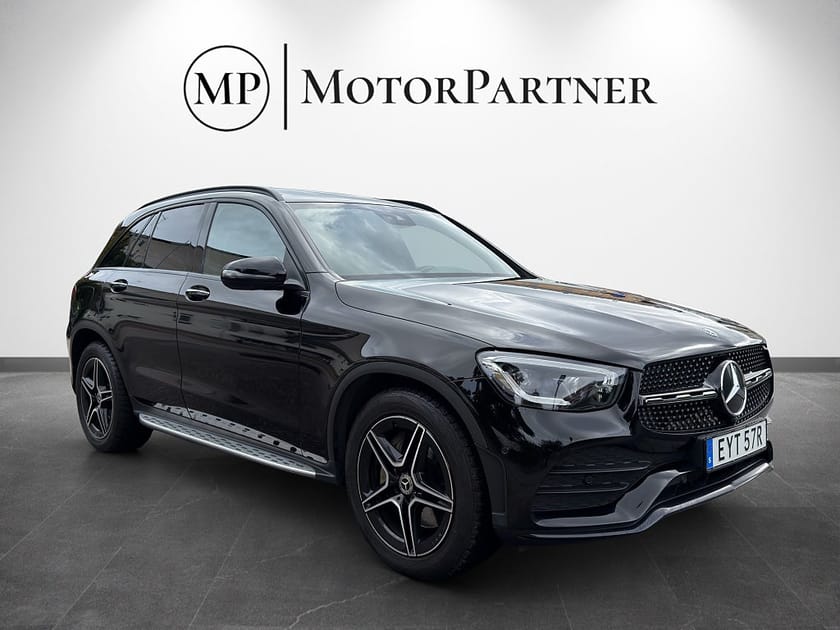 Bild 1 av Mercedes-Benz GLC 300 d 4MATIC 9G AMG Pano Burmester Skinn Cockpit