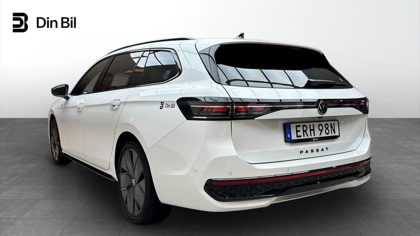 Bild 3 av Volkswagen Passat Variant eHybrid R-LINE 1.5 TSI 272 HK DEMO