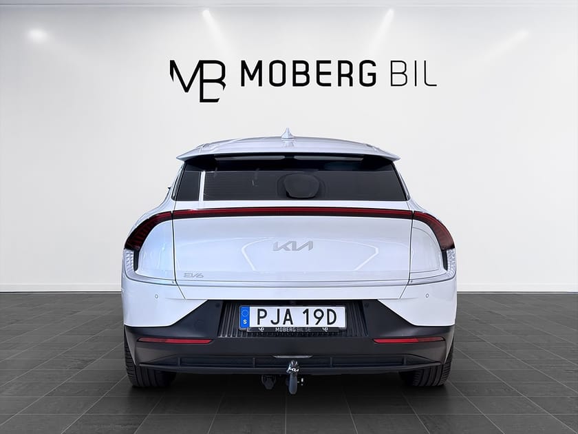 Bild 5 av Kia EV6 77.4 kWh 228hk Base CarPlay Drag B-Kamera Navi