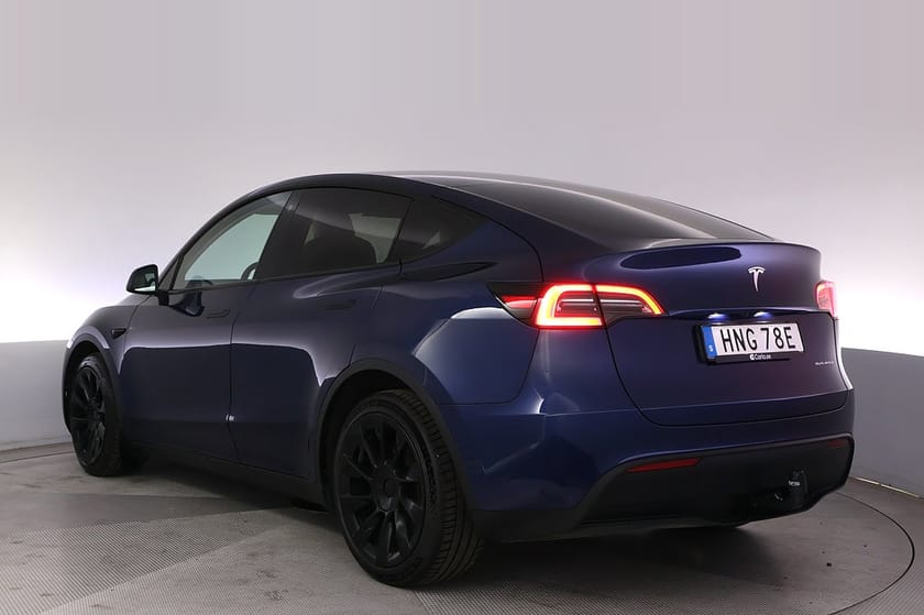 Bild 4 av Tesla Model Y Long Range AWD Autopilot 20" Panorama Drag