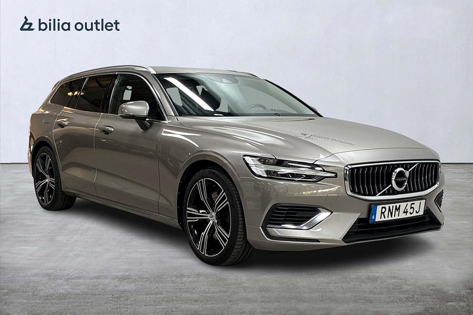 Volvo V60 Recharge T8 Inscription 390hk 2022, bild 4/34