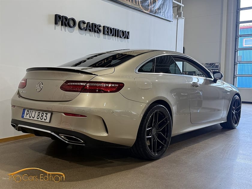 Bild 4 av Mercedes-Benz E 400 4MATIC Coupé | 333hk AMG | Burmester | Massage