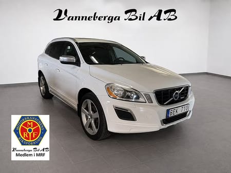Volvo XC60 D4 R-Design Panorama/Drag/GPS/Skinn/Euro 5