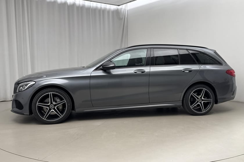 Bild 2 av Mercedes-Benz C 220 T d 4MATIC Kombi S205 (170hk) AMG Night