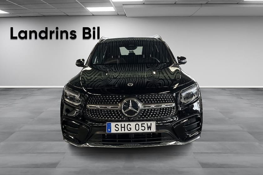 Bild 2 av Mercedes-Benz GLB 200 AMG Line Premium/7-sits/Värmare/Drag/360kamera/MOMS