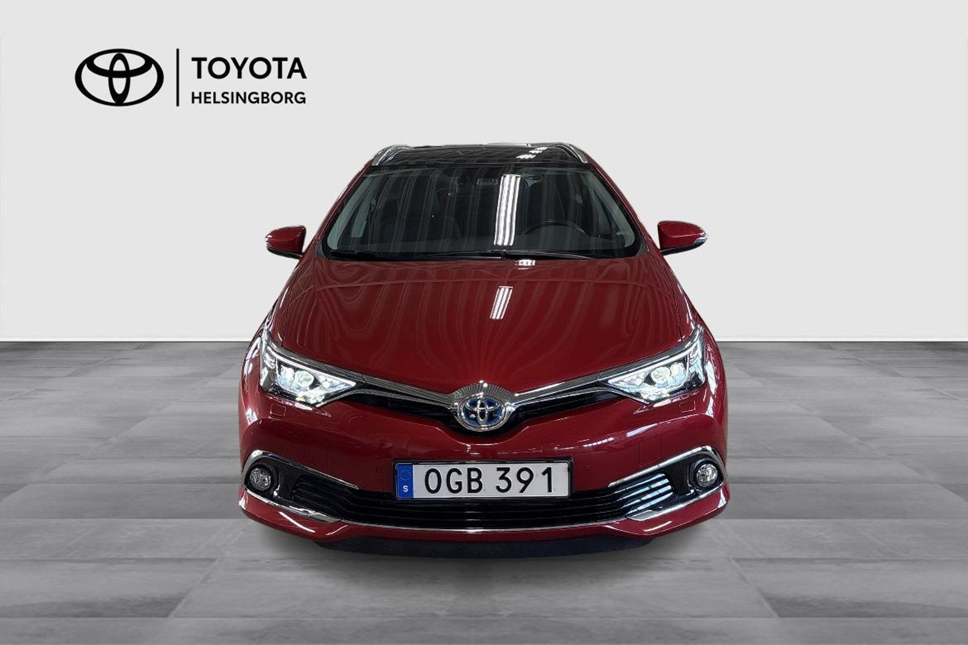 Toyota Auris Touring Sports Hybrid 2016, bild 2/10