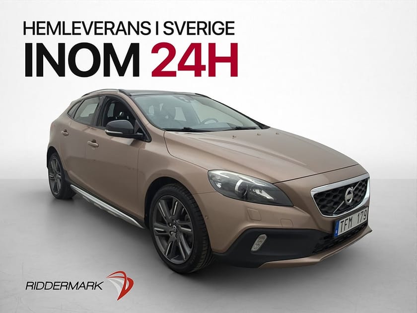 Bild 3 av Volvo V40 Cross Country T4 AWD Momentum Pano Sensorer Skinn