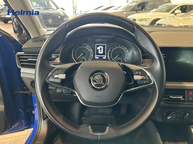 Bild 8 av 12 – Škoda Kamiq 1,0 TSI DSG Ambition