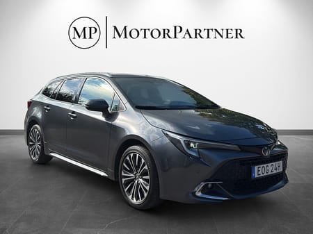 Toyota Corolla Touring Sports Hybrid Style Navi Kamera Rattvärme