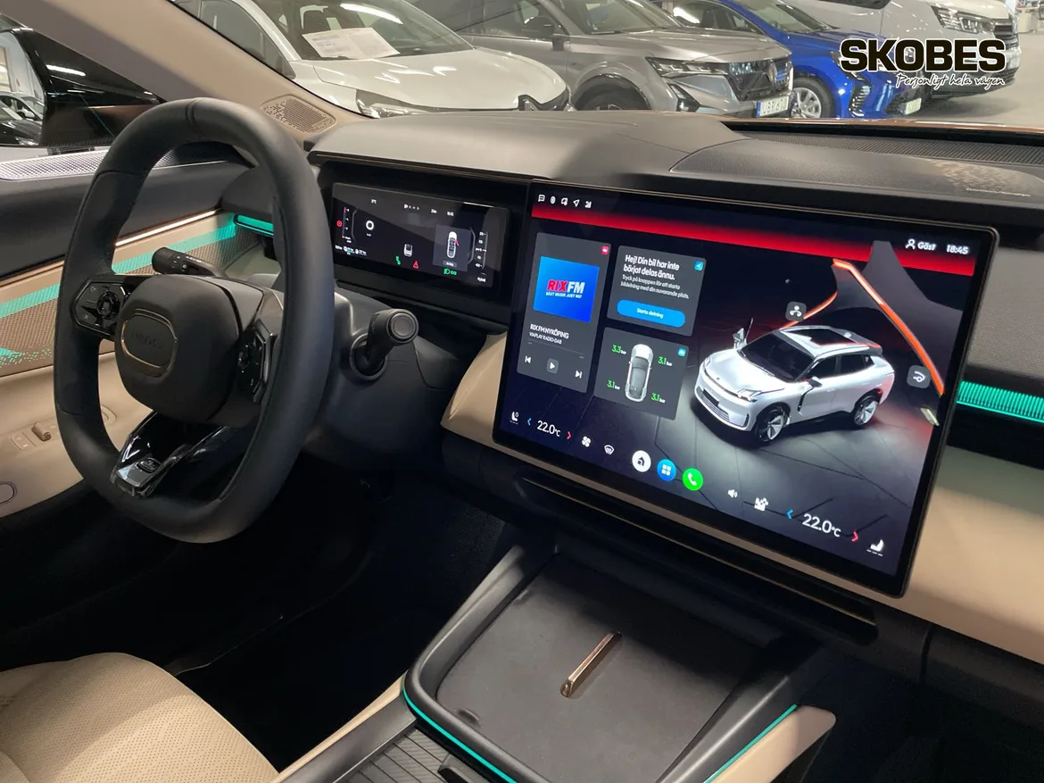 Lynk & Co 08 PHEV