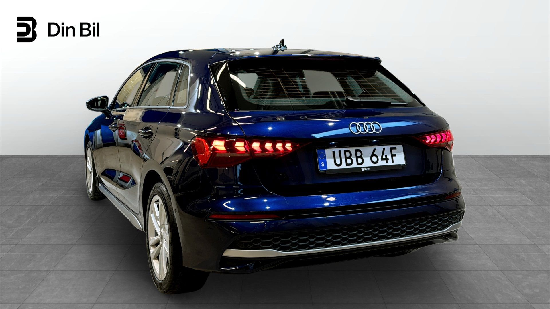Audi A3 Sportback 35 TFSI 2025, photo 3/10
