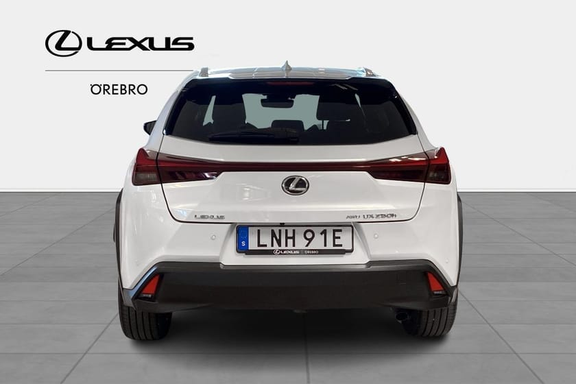 Bild 4 av Lexus UX 250h E-Four Comfort Teknikpaket AWD