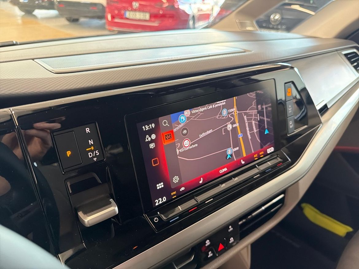 Volkswagen Volkswagen Multivan eHybrid 4M — bild 14
