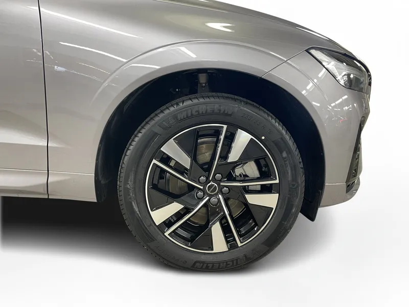 Bild 9 av 17 – Volvo XC60 T6 Plus Dark Nordic Edition Plus Nordic Edition