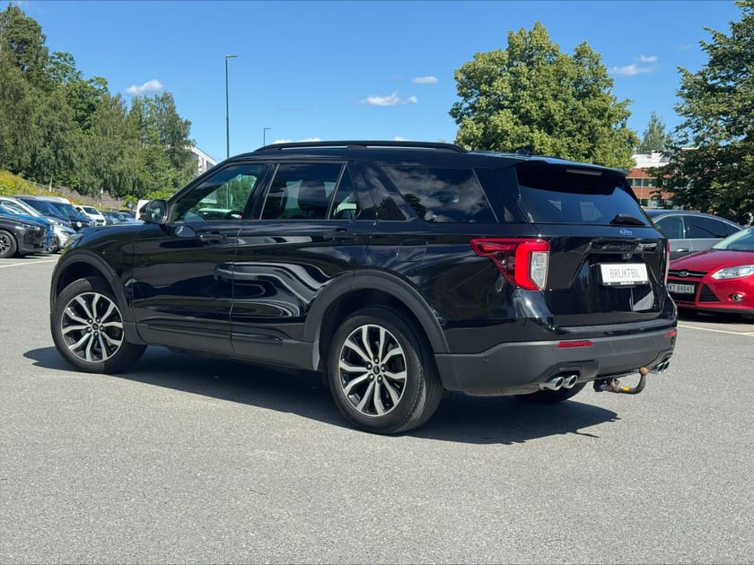Bilde 2 av Ford Explorer Plug-In Hybrid ST-Line V6 PHEV 7-s | Krok | Massasje | Pano | NYSERVET
