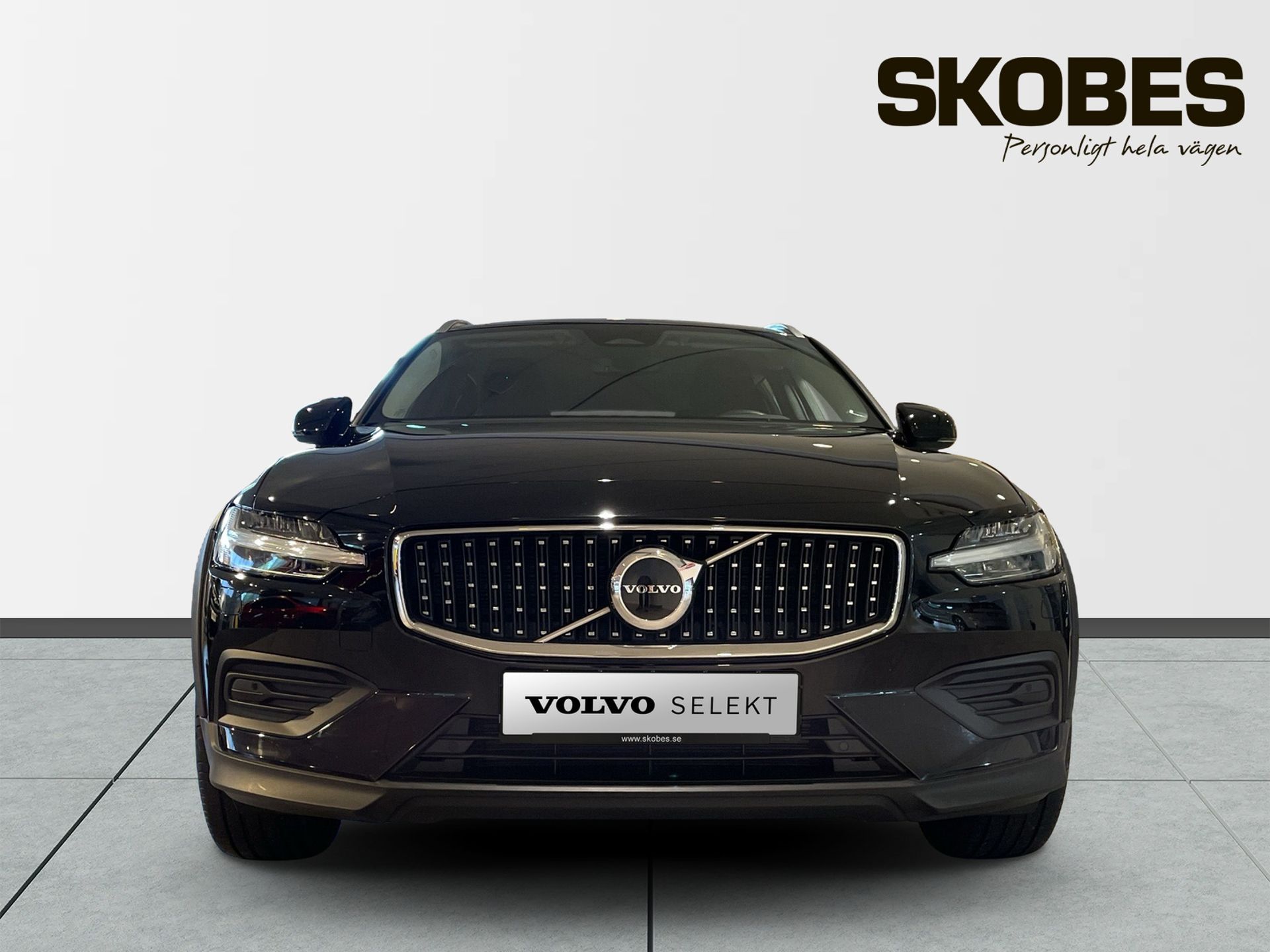 Volvo V60 Cross Country 2023, bild 2/10