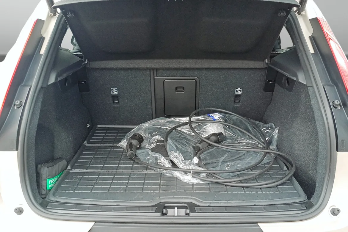 Volvo EX40 Twin Motor Performance
