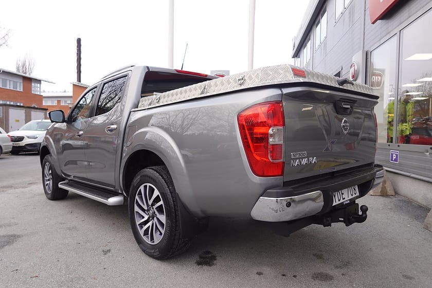Bild 5 av Nissan Navara Dubbelhytt 2.3 4WD TEKNA VÄRMARE | 360 KAMERA | SKINN | TAKLUCKA
