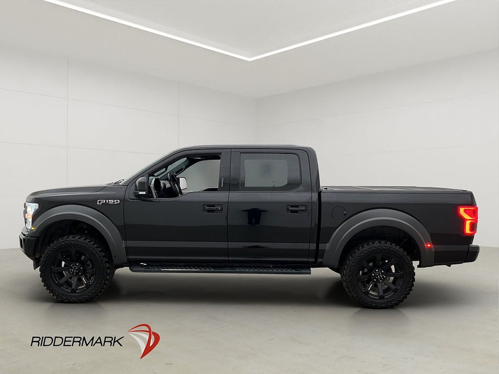 Ford F-150 2020, kuva 6/10
