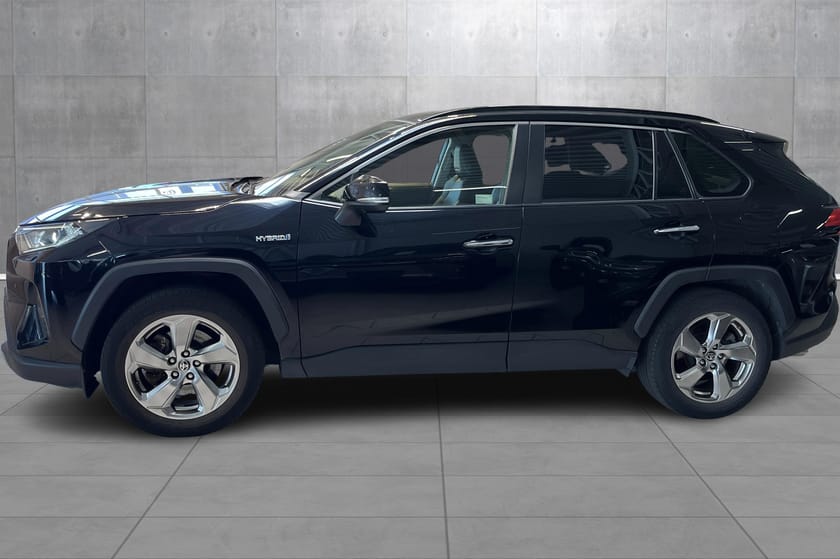 Bilde 2 av Toyota RAV4 Hybrid AWD-i 2.5 Executive AWD Hybrid, Rentekamp. 6,25% med 35% EK