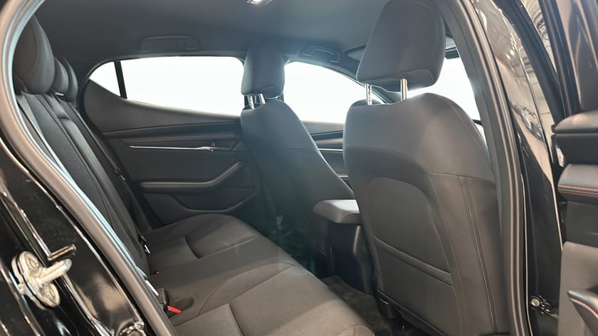 Bild 5 av Mazda 3 Hatchback 2.0 e-SKYACTIV-X M Hybrid  (186hk) HOMURA / CARPLAY