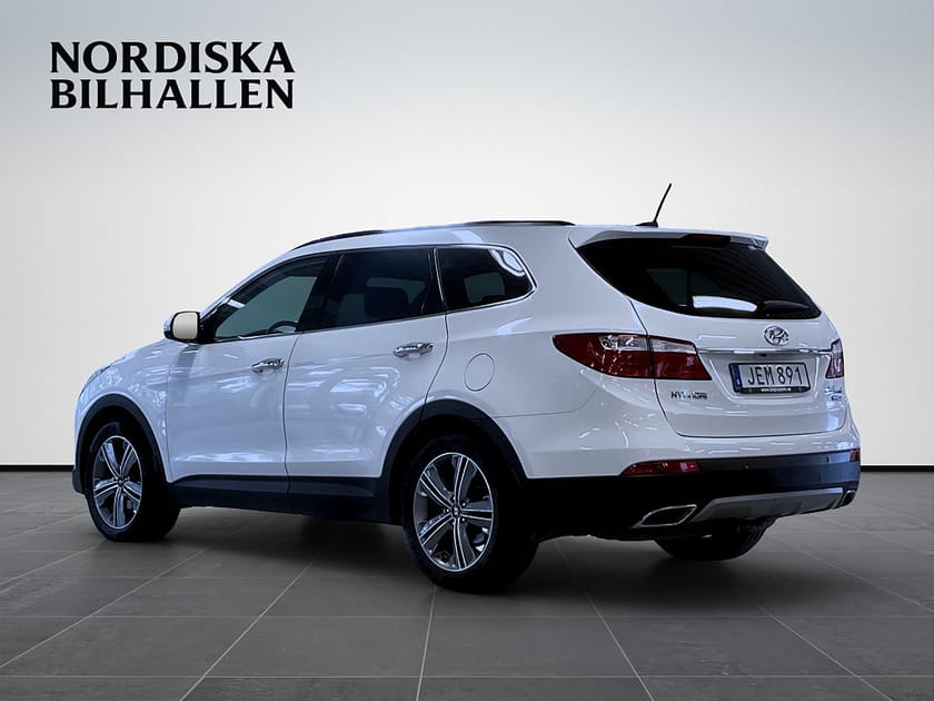 Bild 5 av Hyundai Grand Santa Fe 2.2 CRDi 4WD Shiftronic 7-sits Pano Kamera Värmare Drag