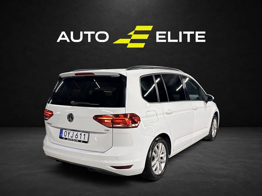 Bild 5 av Volkswagen Touran 7-seater 7 SITS|1.2 TSI|KAMREM BYTT|SoV-DÄCK|PDC|ACC|VÄRMARE