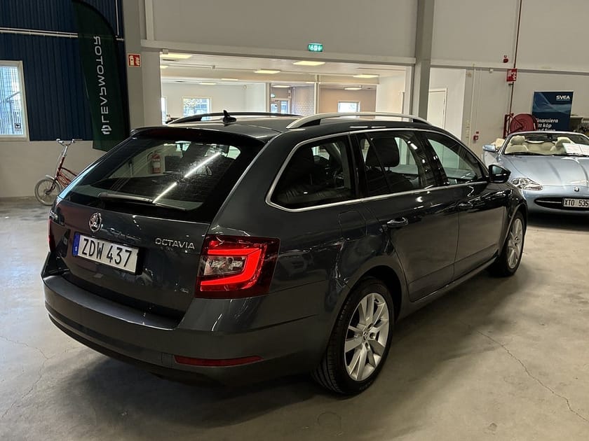 Bild 4 av Škoda Octavia Kombi Skoda 1.0 TSI Style Euro 6