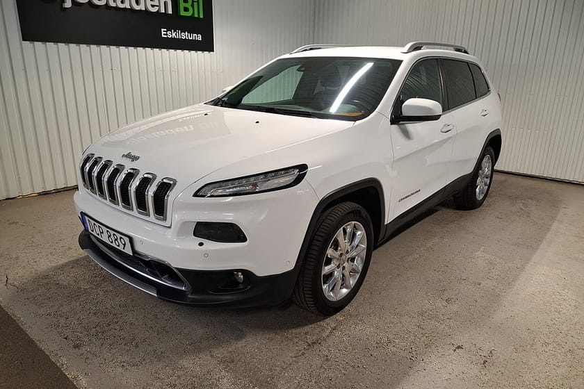 Bild 2 av Jeep Cherokee 2.2 CRD 4WD Helskinn,Drag,GPS,Ventilerade Säten