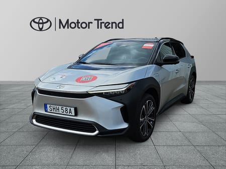 Toyota bZ4X AWD EXECUTIVE PANORAMAGLASTAK BI-TONE