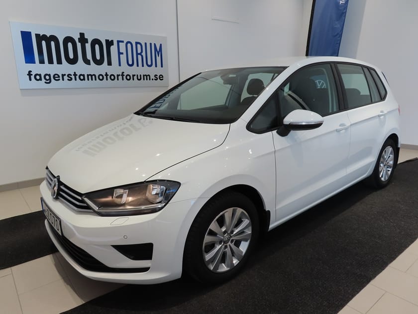 Bild 1 av Volkswagen Golf Sportsvan TSI 110 HK Drag Backkamera  Vhjul