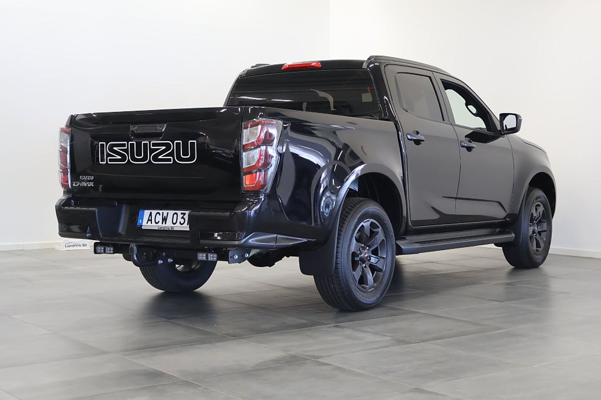 Isuzu D-max Crew Cab 1.9 CNG 4WD 2024, kuva 3/10