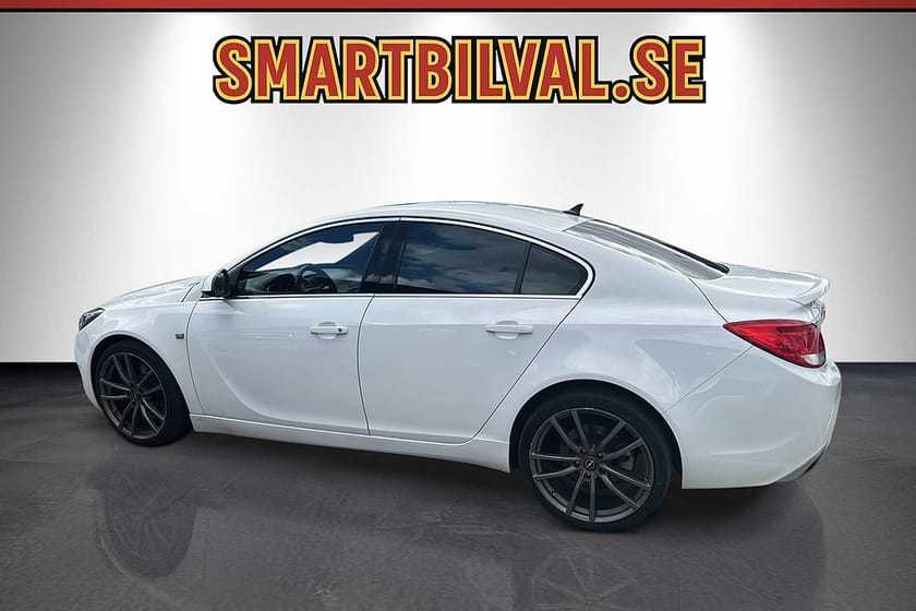 Bild 2 av Opel Insignia OPC Sedan 2.8 V6 Turbo 4x4