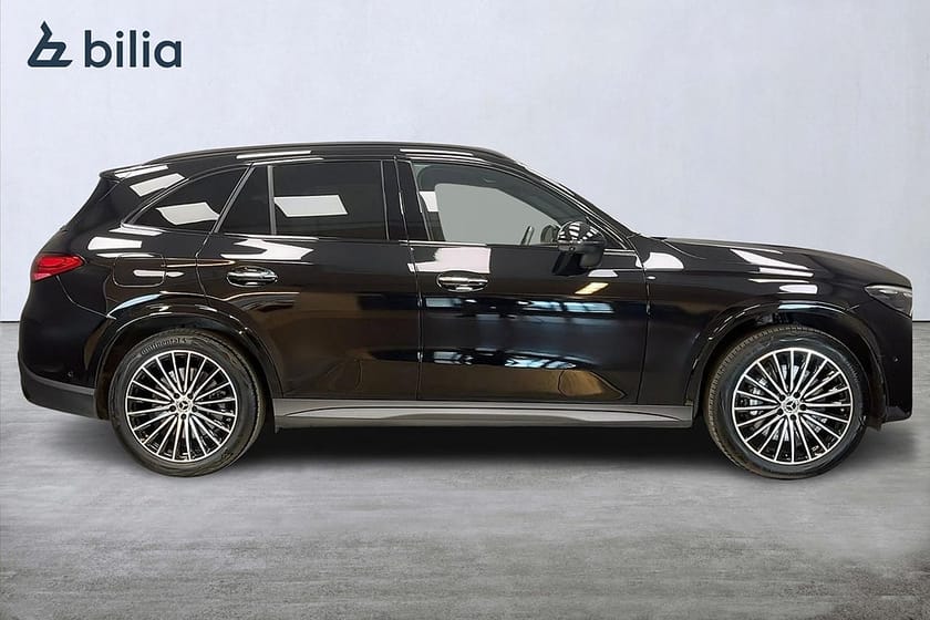 Bild 3 av Mercedes-Benz GLC 300 d e 4MATIC /AMG Line Premium/Teknik/ Burmester