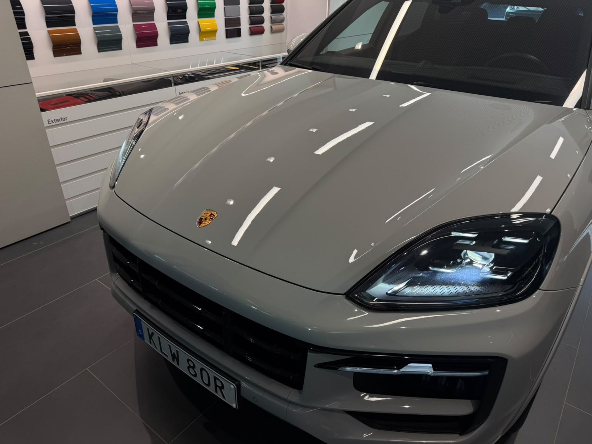 Porsche Cayenne E-Hybrid Coupé 470hp 2024, photo 4/10
