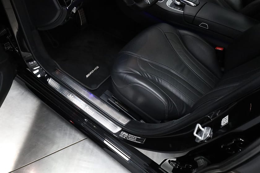 Bild 5 av Mercedes-Benz S 500 4MATIC L 9G-Tronic AMG 455 HK / Unik Spec / 1 ägare