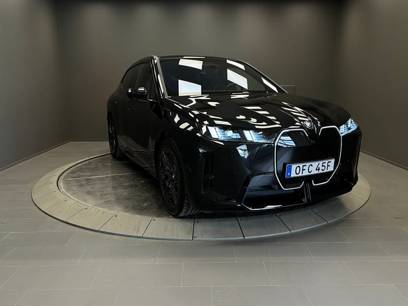 Bild 1 av BMW iX xDrive60 Supercharged Edition M Sportpro Comfort