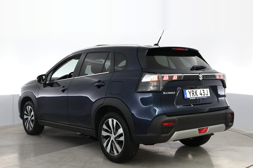 Bild 3 av Suzuki S-Cross Hybrid 1.4T Aut 2WD Inclusive 360° Navi Pano MOMS