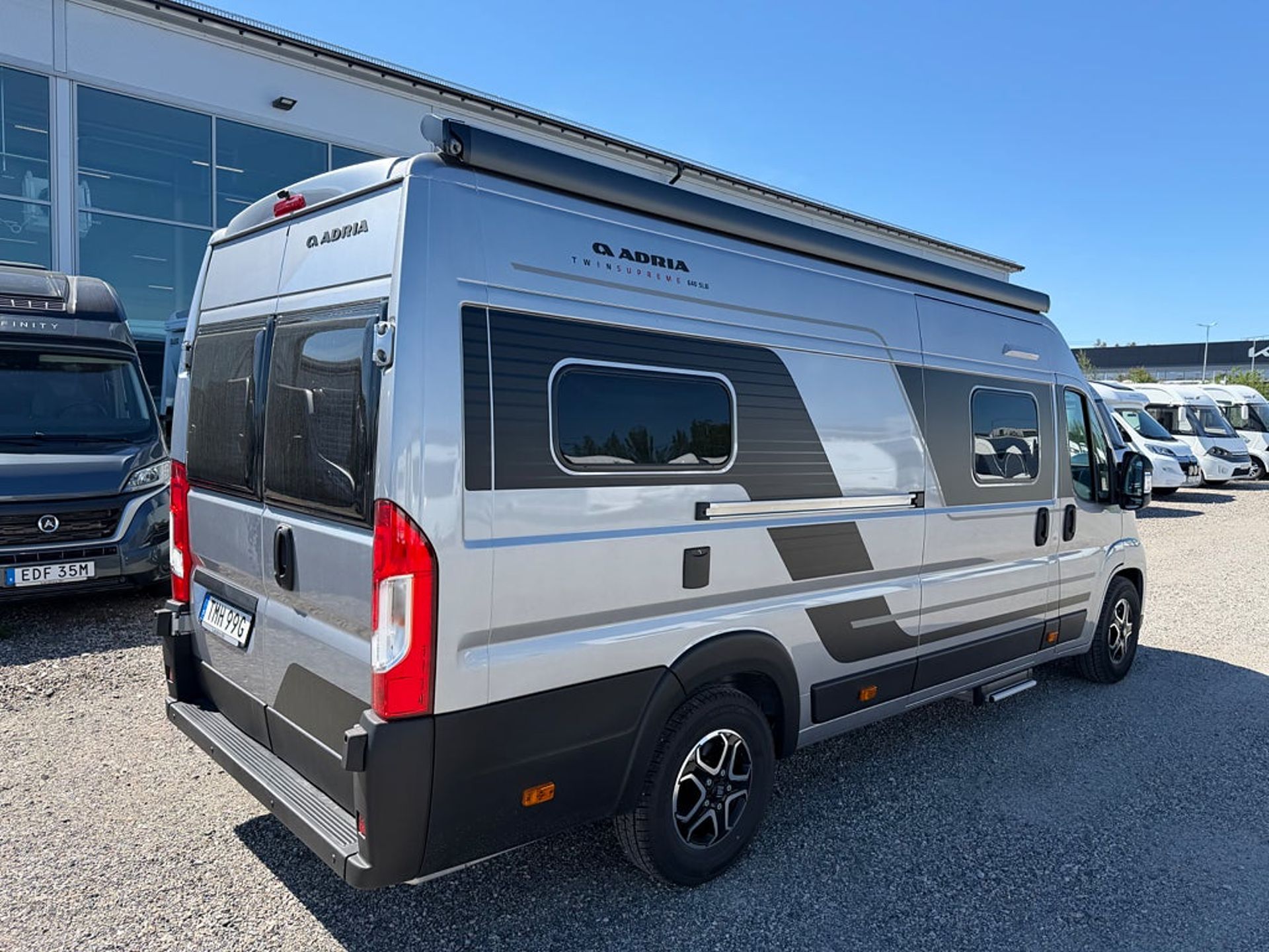 Adria Mobil Twin Fiat Twin 640 2024, kuva 2/13