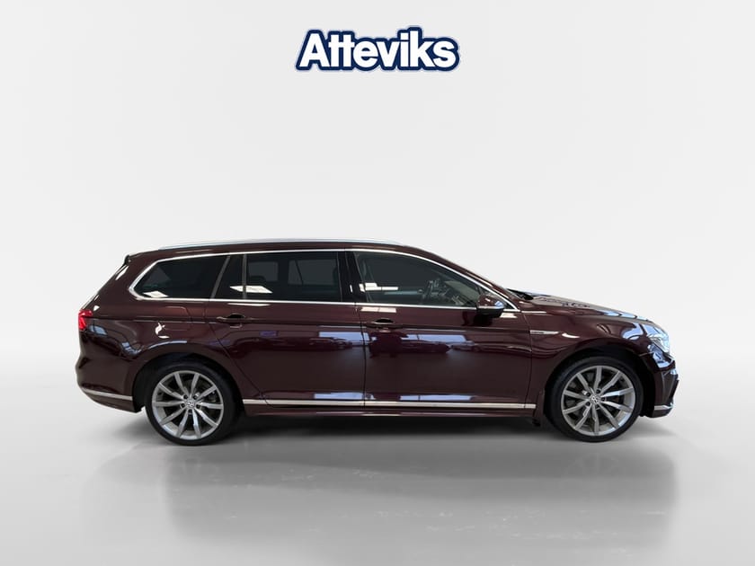 Bild 3 av Volkswagen Passat Sportscombi R-Line *Dragkrok/Backkamera*