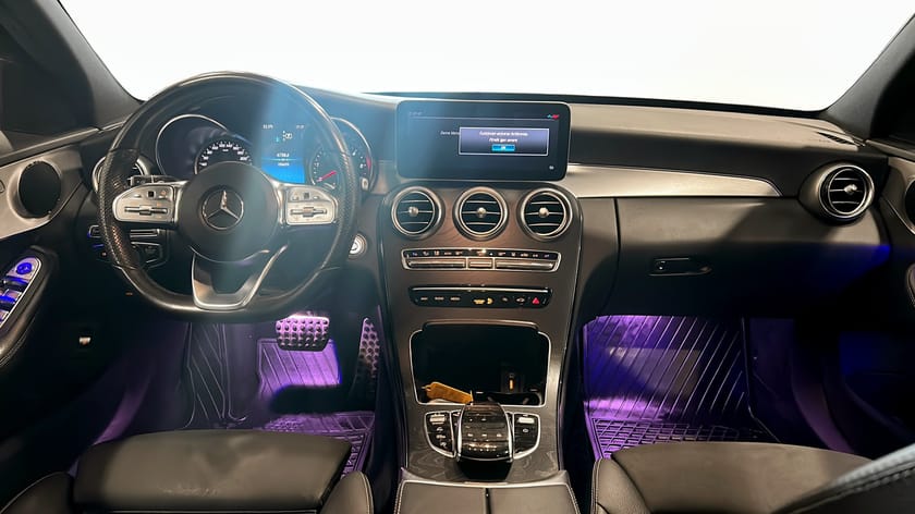 Bild 4 av Mercedes-Benz C 220 T d 4MATIC KOMBI Drag / Pano / AMG