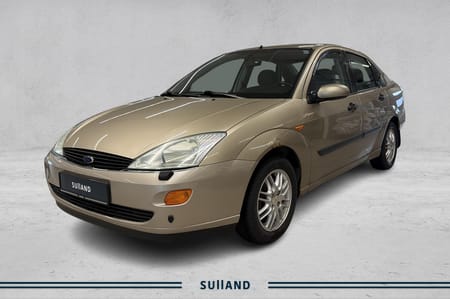Ford Focus Sedan Rep objekt 1,6 Ghia Bensin Lav Km stand