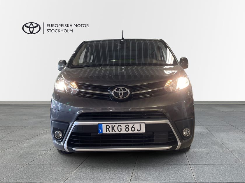 Bild 5 av Toyota Proace Verso 2.0 D AUT SHUTTLE 9-SITS - V-HJUL/MOMS