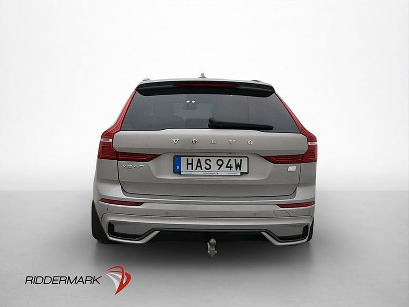 Bild 5 av Volvo XC60 Recharge T6 AWD Plus Dark VOC Pano H/K 360° Skinn
