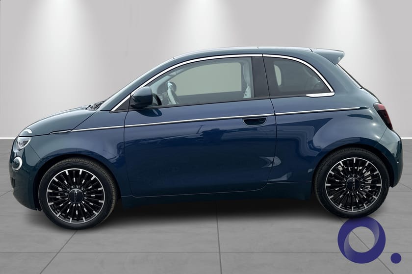 Bilde 3 av Fiat 500e 3+1 La Prima, 3+1, 300km(WLTP),Godt utstyrt!