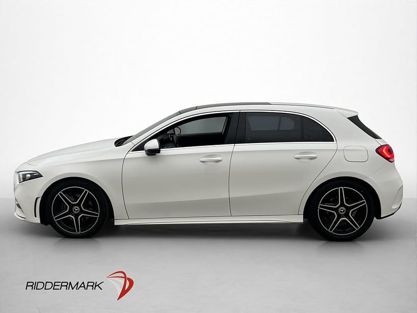 Bild 5 av Mercedes-Benz A 180 A180 AMG Line Kamera Halvskinn Farthållare