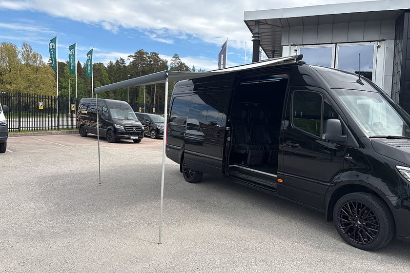Bild 2 av Mercedes-Benz Sprinter 319 CDI Panel Van CrossBuss Carcon